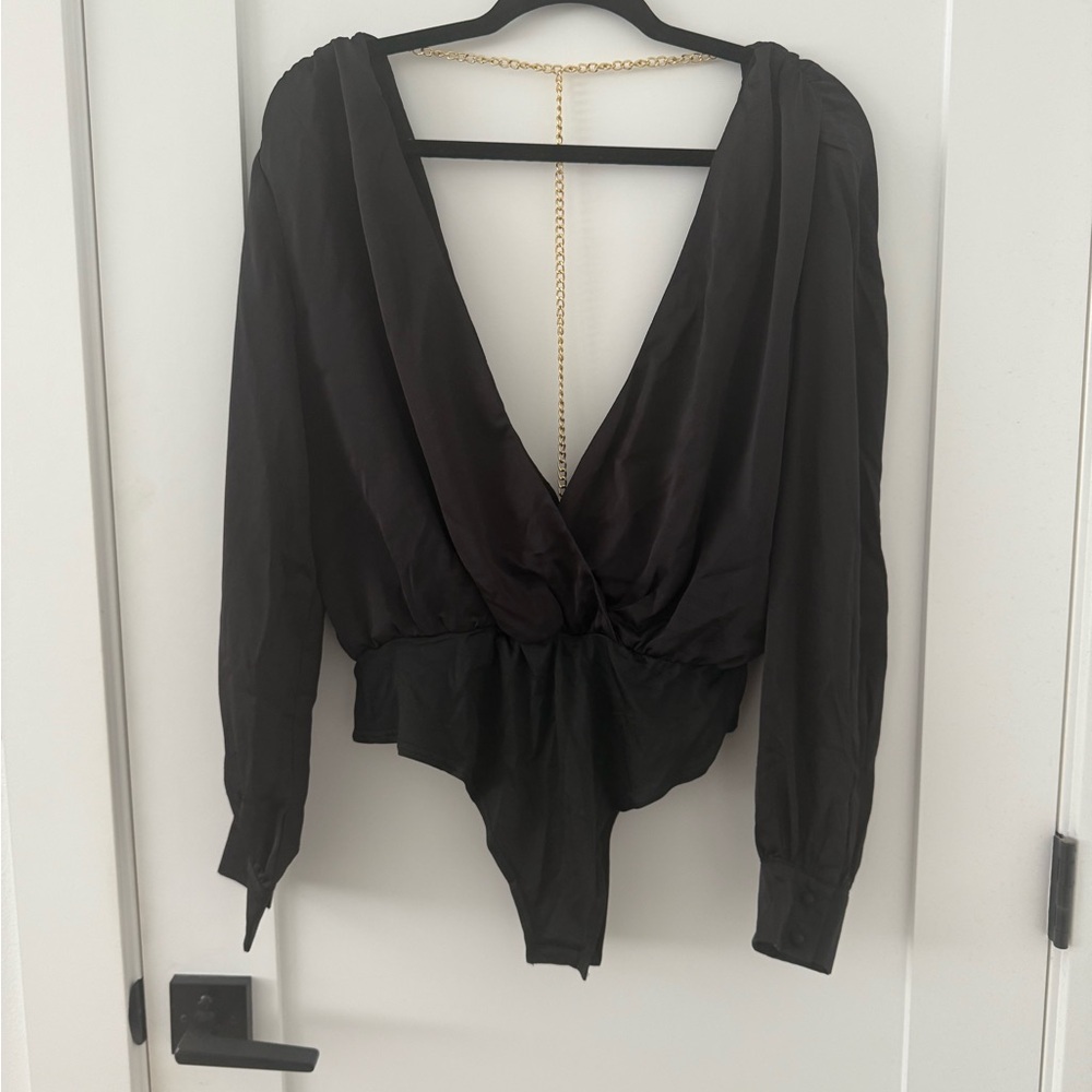 Vibe for Tonight Black Surplice Long Sleeve Chain Bodysuit